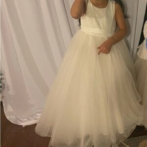 David's Bridal Elegant Cream Kids Formal Dress